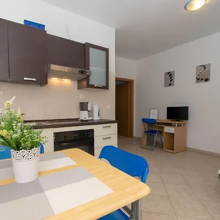 Lejlighed Valeria Zrnovo