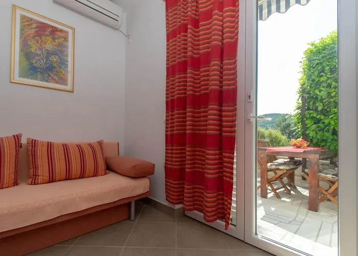 Valeria Apartamento Zrnovo